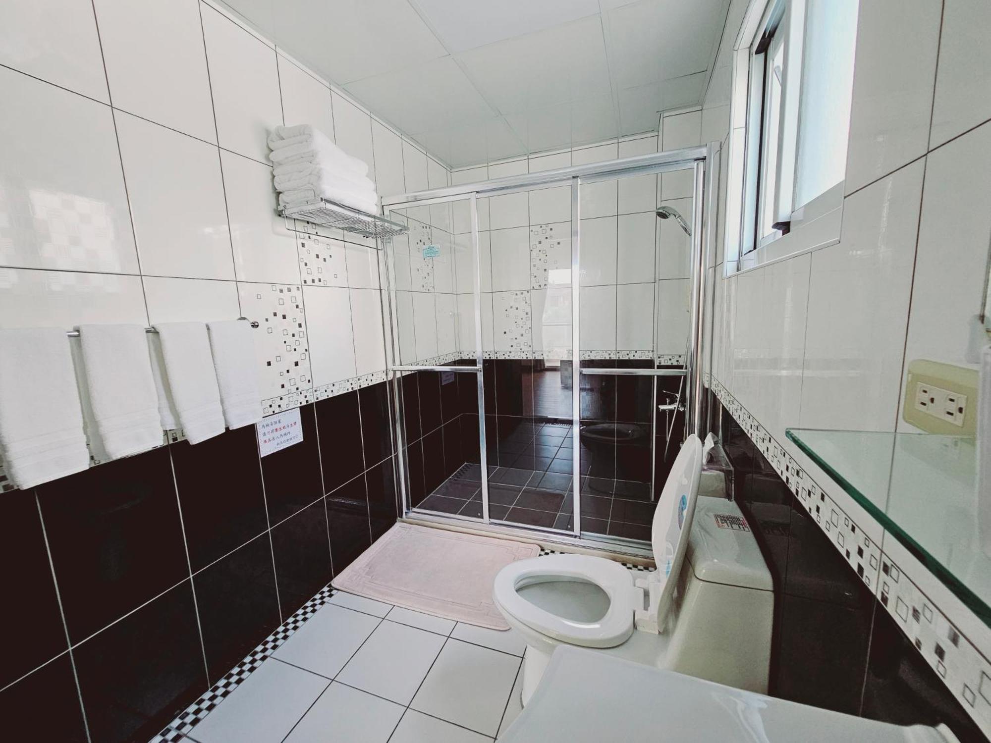 Sunny Sun B&B Taitung Bagian luar foto