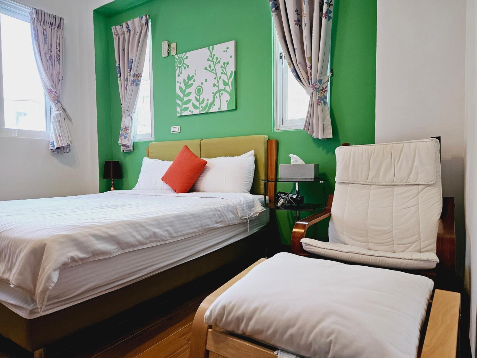 Sunny Sun B&B Taitung Bagian luar foto