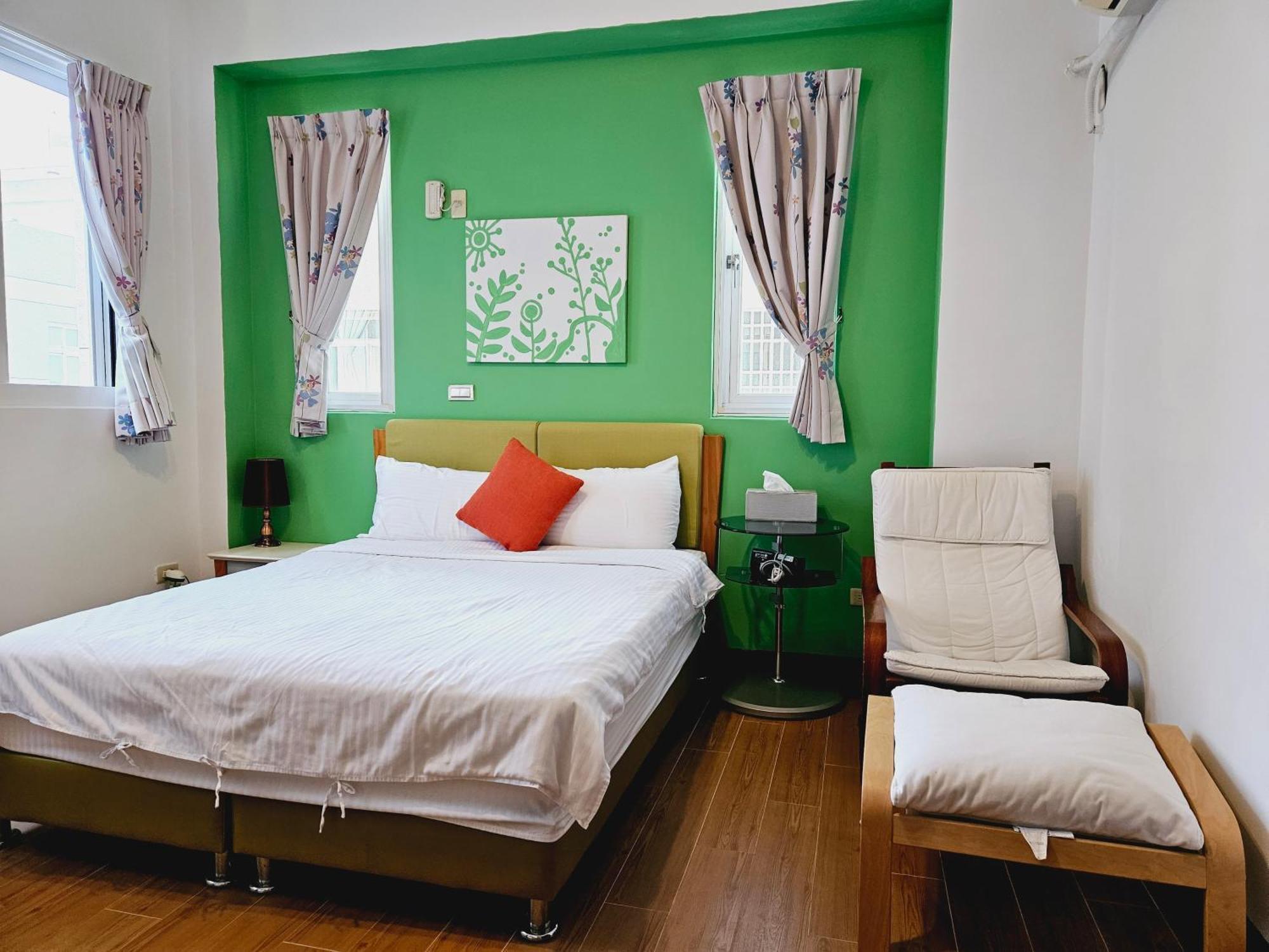 Sunny Sun B&B Taitung Bagian luar foto