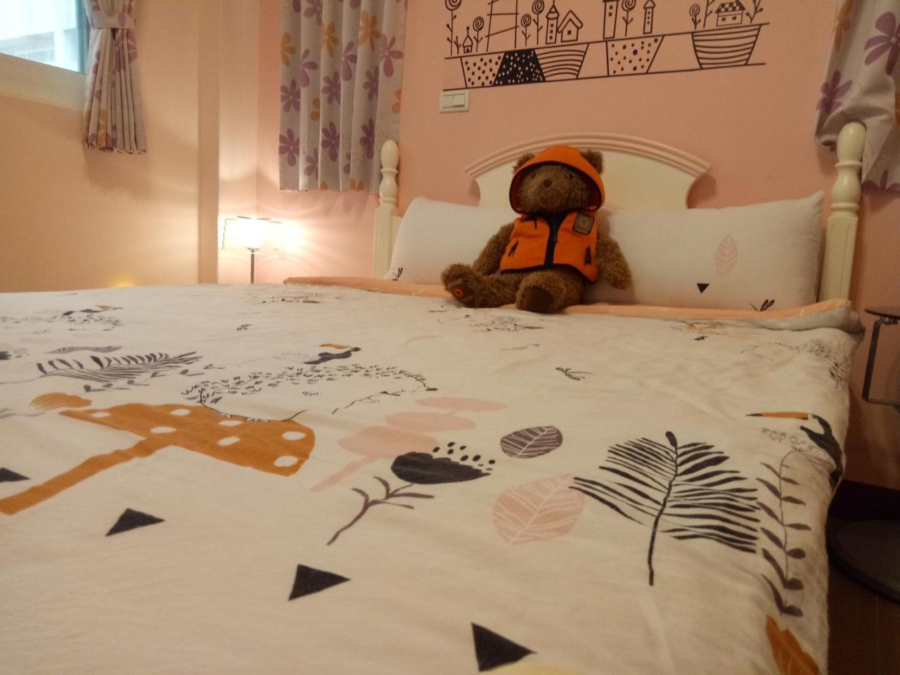 Sunny Sun B&B Taitung Bagian luar foto