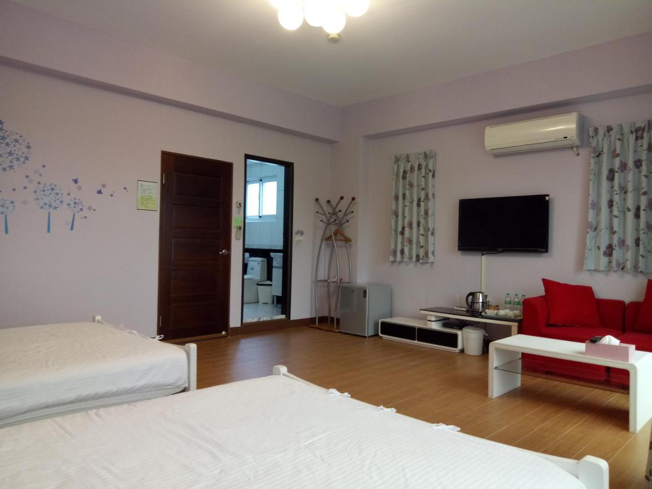 Sunny Sun B&B Taitung Bagian luar foto